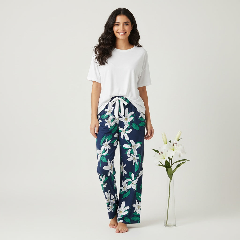 Soft Cotton White Lily Floral Lounge Set