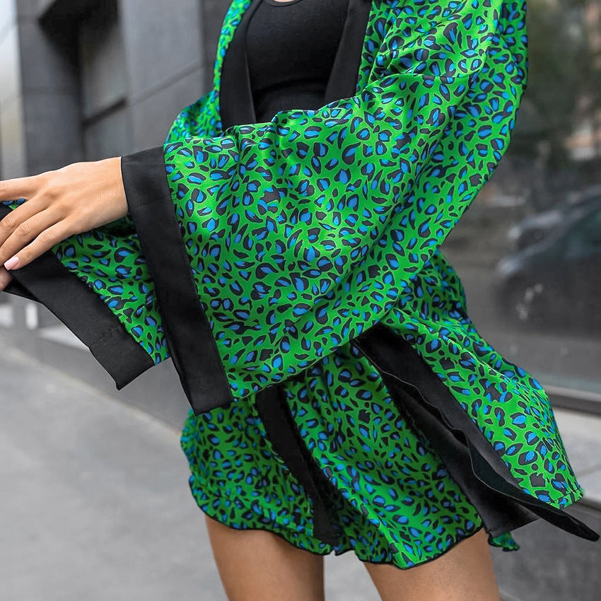 Women’s Green Silk Kimono Robe 2pc Set with Black Contrast Trim