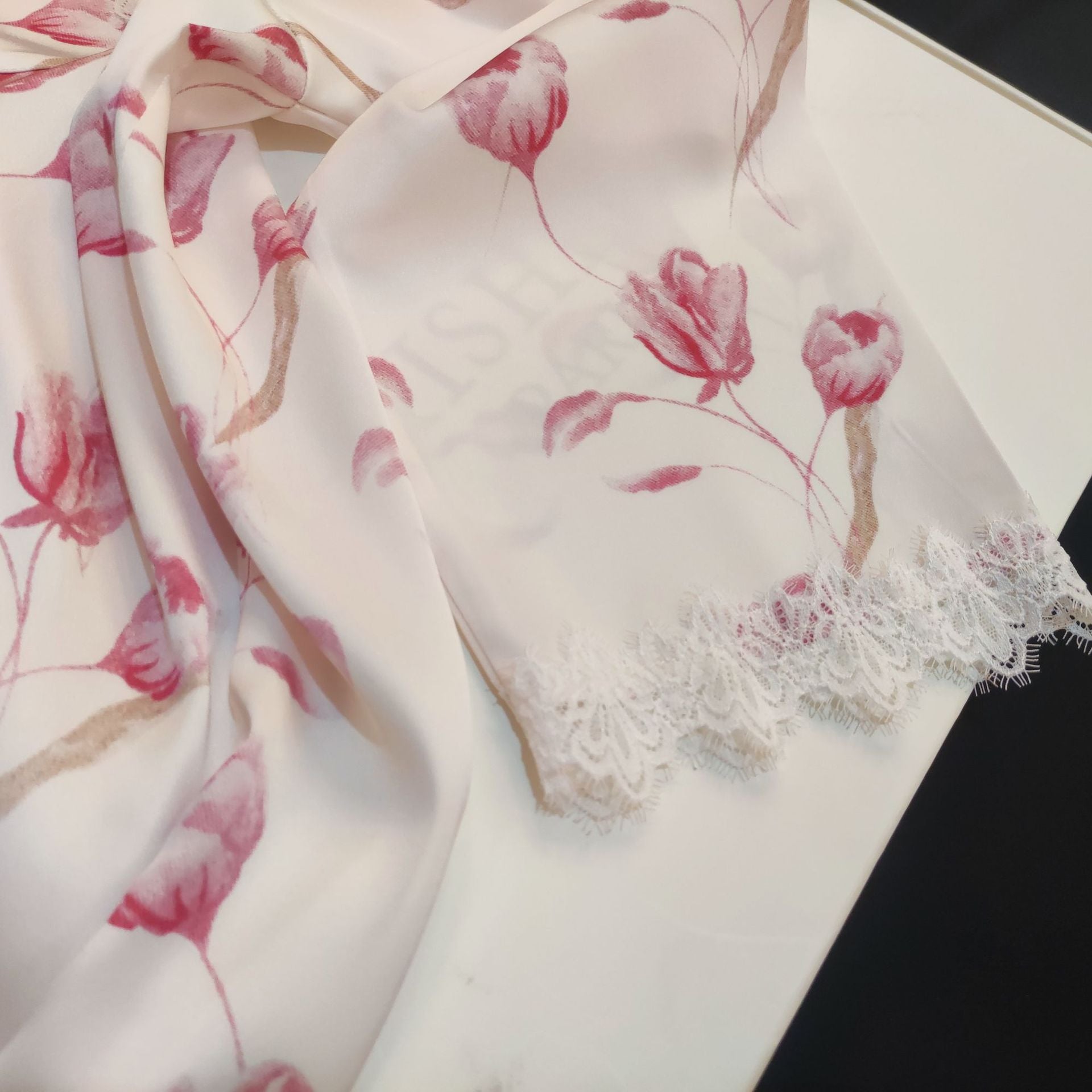 Lace Lined Rose Printed Silk Pajama Set